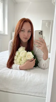 Белые розы