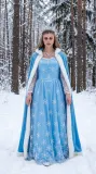Снегурочка в зимнем лесу — фото 3